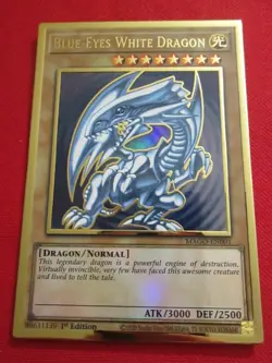 Blue-Eyes White Dragon MAGO-EN001 Maximum Gold 1st Edition - Image 1
