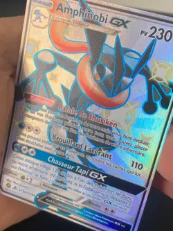 CARTE POKEMON AMPHINOBI GX SV56/SV94 FR ULTRA RARE SL DESTINEES OCCULTES - NEUF - Image 2