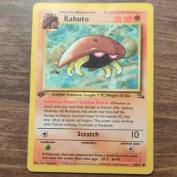 Pokemon Kabuto Fossil 1st Edition 50/62 Stage 1 HP30 Common Regular 1999 English - Image 1