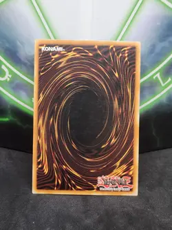 Yugioh Dark Magician (Arkana) YGLD-ENB02 Ultra Rare 1st Edition NM - Image 2