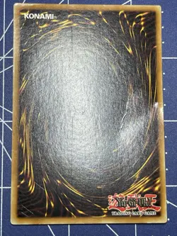 Yugioh Obnoxious Celtic Guard CT1-EN006 2004 Collectors Tin Limited Edition HP - Image 3