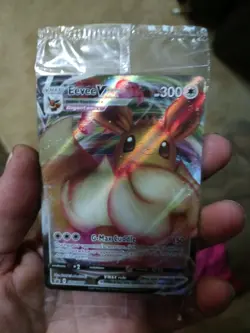 Pokemon TCG Eevee VMAX SWSH087 Shining Fates Promo Card NM Condition - Image 1