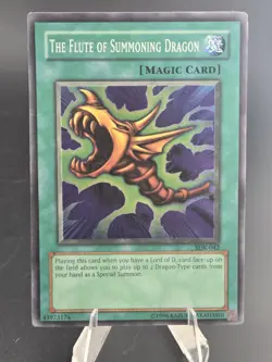 The Flute of Summoning Dragon - SDK-042 - Unlimited - Super Rare - LP - Yugioh - Image 1