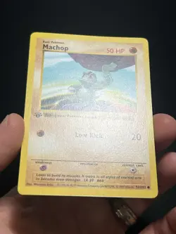 Pokemon TCG Machop 052/102 Base Set (Shadowless) 1st Edition LP - Image 2
