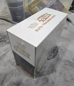 Brilliant Stars Elite Trainer Box Factory Sealed Pokemon Sword & Shield ETB - Image 2