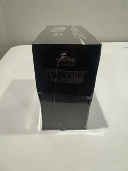 Pokemon TCG Elite Trainer Box Sword & Shield Evolving Skies English 1 Box - Image 2