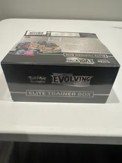Pokemon TCG Elite Trainer Box Sword & Shield Evolving Skies English 1 Box - Image 5