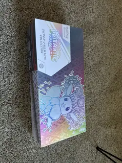 Pokemon - Scarlet & Violet Prismatic Evolutions Super-Premium Collection - Image 2