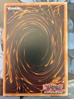 Blue-Eyes White Dragon RA04-EN108 YuGiOh Card PLATINUM SECRET RARE FIRST EDITION - Image 2
