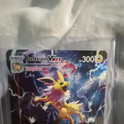 The Pokemon Company Jolteon VMAX Jumbo Promo Holo 300HP Eng - Image 3