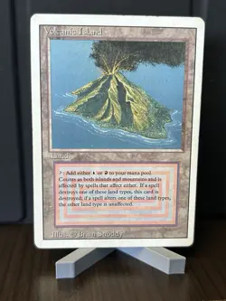 Volcanic Island - MtG Revised/3rd Ed. - Rare 1994 MP - Image 1