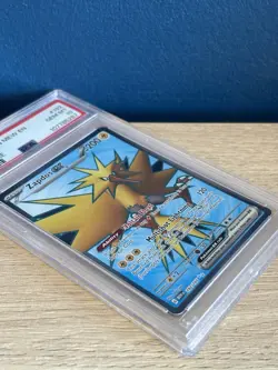 PSA 10 Zapdos ex 192/165 Scarlet & Violet 151 2023 GEM MINT Graded Pokemon Card - Image 2