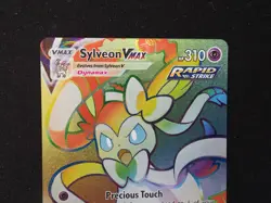 TCG POKEMON SYLVEON VMAX 2021 EVOLVING SKIES SECRET RARE 211/203 - Image 2