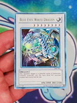 "Ghost Background" Blue-Eyes White Dragon JMP-001 - NM - Sun Bleached 1.5 Years - Image 2
