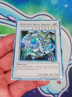 "Ghost Background" Blue-Eyes White Dragon JMP-001 - NM - Sun Bleached 1.5 Years - Image 4