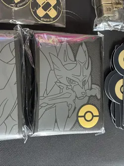 Pokemon Sword & Shield Zacian/Zamazenta Ultra Premium Collection Accessories - Image 3