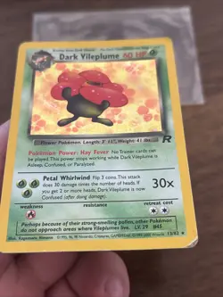 Dark Vileplume 13/82 Holo Rare Team Rocket Pokemon Unlimited Holo Near Mint - Image 2
