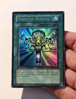 Yugioh Monster Reborn LOB-118 Ultra Rare LP - Image 3