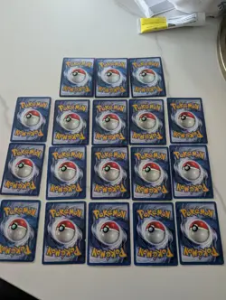 Pokemon TCG WOTC Vintage 18-Card Holo/Foil Lot -HP/Damaged - Image 2