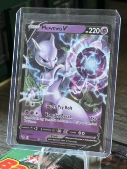 Mewtwo V 030/078 Pokemon GO Holo - Image 1