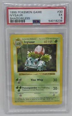 1999 BASE SET POKEMON GAME IVYSAUR SHADOWLESS PSA 5 - Image 1
