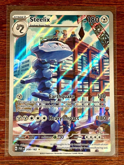 Steelix - 208/182 - Pokemon SV04: Paradox Rift- Illustration Rae - NM - Image 1