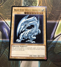 *** BLUE-EYES WHITE DRAGON *** ULTIMATE RARE OTS PACK OP28-EN001 YUGIOH! - Image 1