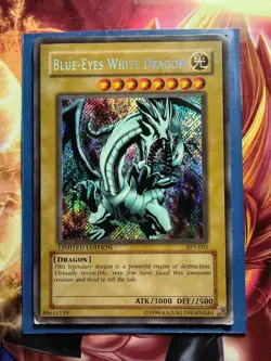 Blue-Eyes White Dragon BPT-003 | Secret Rare Limited Edition | Yu-Gi-Oh TCG - Image 2
