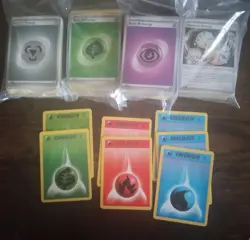 Lot of vintage & modern Pokemon Energy cards - Image 1