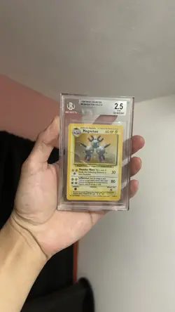 Magneton 9/102 Holo Holo Rare Base Set Unlimited Pokemon Holo Beckett 2.5 - Image 1
