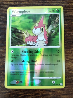 Wurmple 104/130 Diamond & Pearl Base Set Pokemon Reverse Holo - Image 1