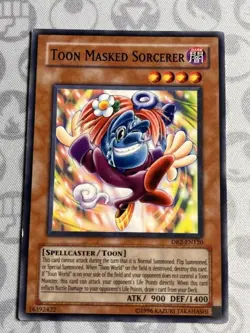 Toon Masked Sorcerer - DB2-EN120 - Common - Unlimited (LP) - Yugioh - Image 1