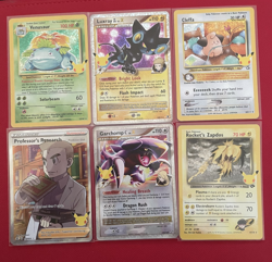 35x Pokemon Cards 25th Anniversary Celebrations Venusaur SWSH Rare Cards - Image 2