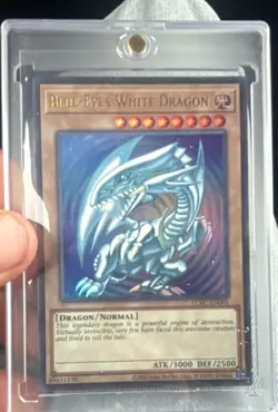 Konami Blue-Eyes White Dragon Ultra Rare Legendary Collection Kaiba LCKC-EN001 - Image 1