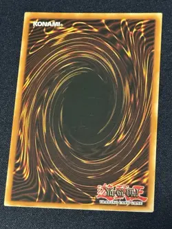 Dark Magician YGLD-ENB02 Ultra Rare Holo Konami Yu-Gi-Oh! - Image 2