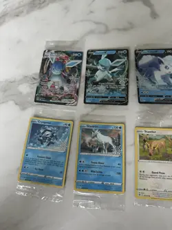 Pokemon 2023 Holiday Calendar Snowflake Promo Set - 8 Sealed Cards UK - Image 2