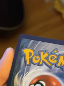 Pokemon Jirachi Amazing Rare Holo Vivid Voltage ENG 2020 - Image 3
