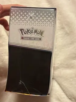 Pokemon Prismatic Evolutions Elite Trainer Box ETB Factory Sealed Brand New - Image 4