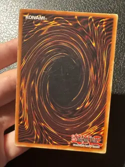 YuGiOh Red-Eyes Black Dragon SDJ-001 Vintage Ultra Rare MP - Image 4