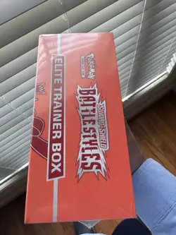 Pokemon Sword and Shield Battle Styles Elite Trainer Box Card Game TEAR IN WRAP 820650808357 - Image 3