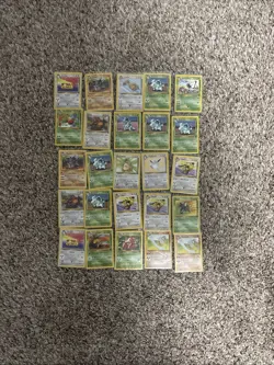 English 25 Card Lot of Jungle Sleeved 1999-2000 Pokemon MP-NM No Trainers9 - Image 1