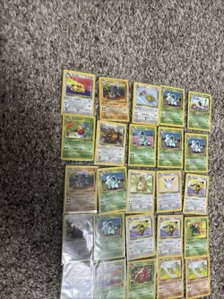 English 25 Card Lot of Jungle Sleeved 1999-2000 Pokemon MP-NM No Trainers9 - Image 3