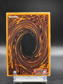 Underworld Goddess of the Closed World (Quarter Century Secret Rare) RA02-EN045 - Image 2