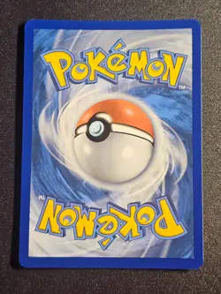Pokemon TCG - Eevee SWSH095 Promo - Image 2