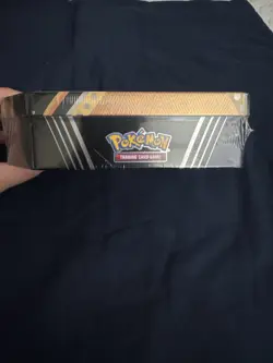 Pokemon TCG V Powers Tin Eevee V Factory Sealed NEW - Image 3