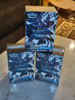 Pokemon TCG Scarlet & Violet Black Bolt Booster Bundle Bundle Sealed - Image 1