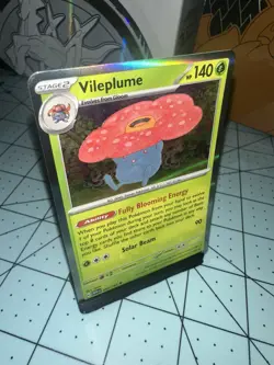 Vileplume 45/165 HOLO RARE Scarlet & Violet 151 Pokemon Card NM - Image 2