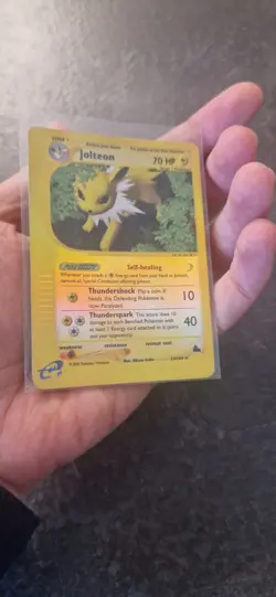 Jolteon Skyridge 13/144 Eng Reverse Holo Pokemon - Image 3