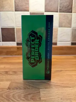 Perfect order Pokemon Center Elite Trainer Box - ETB - New & Sealed - Image 5