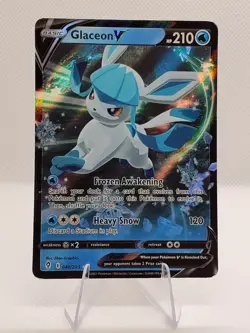 Pokemon TCG Glaceon V Evolving Skies 040/203 Holo Ultra Rare - Image 1
